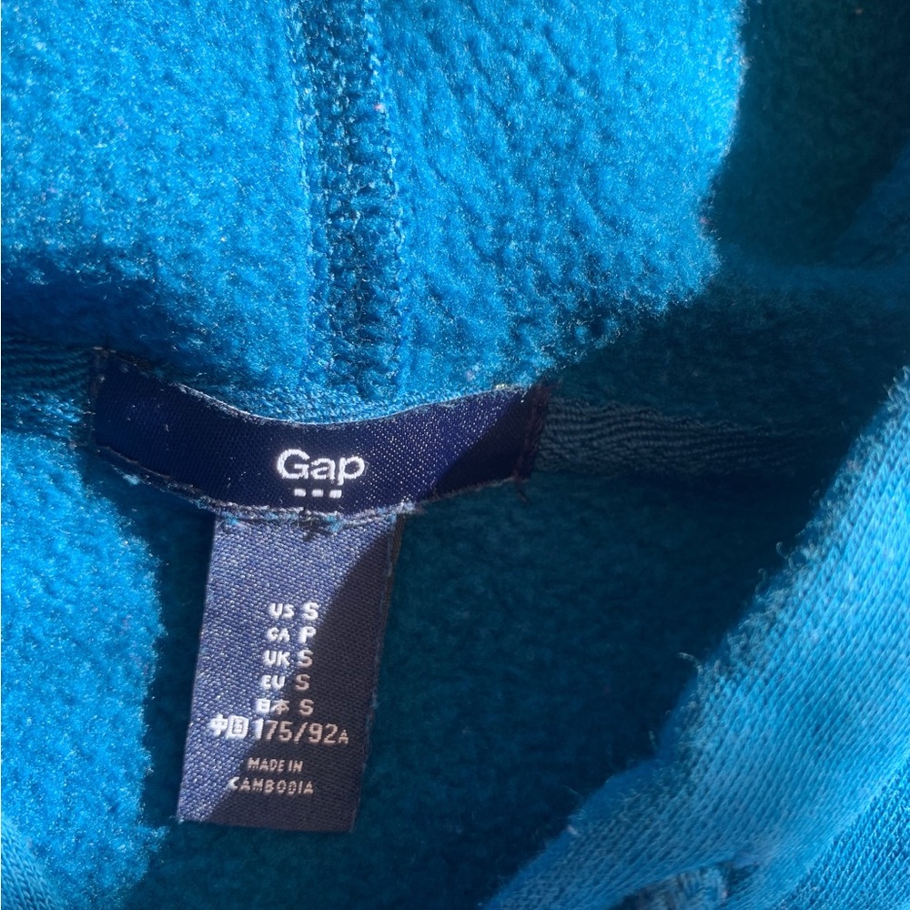 Original GAP athletic sweatshirts 🏃🏻‍♀️